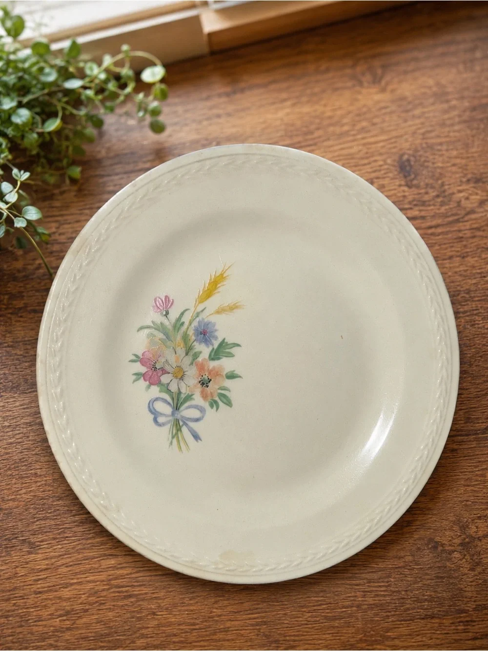 Vintage Crown Potteries J145 Floral Dessert Bowls Set of 3 USA 6 Inch